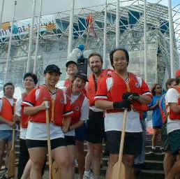 Vancouver... what a great place to be a paddler!  And what a great place to wear fleece, too...